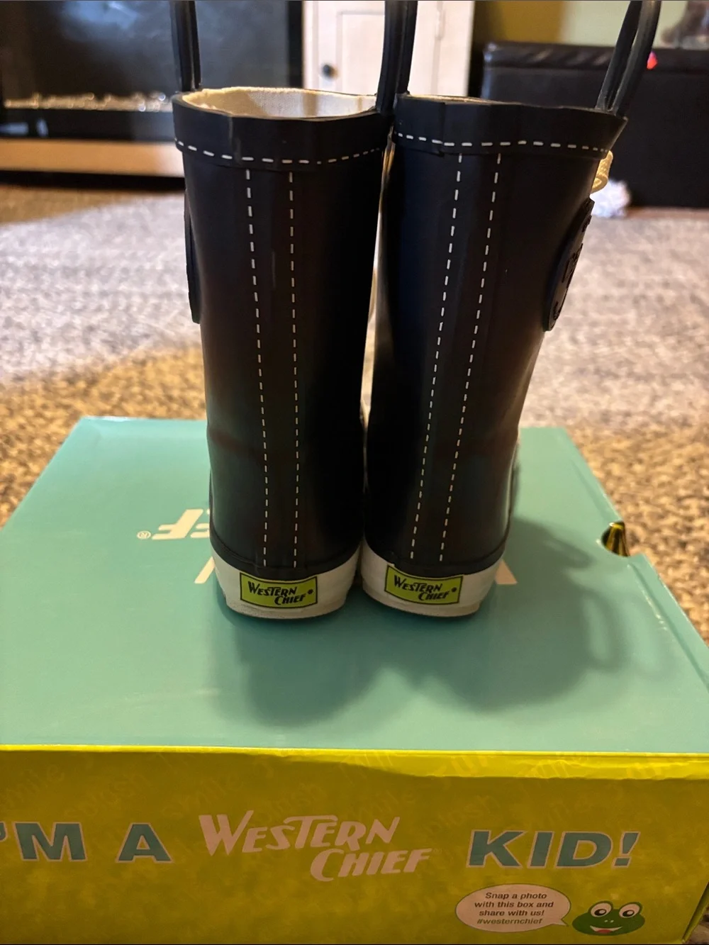 Western Chief waterproof navy